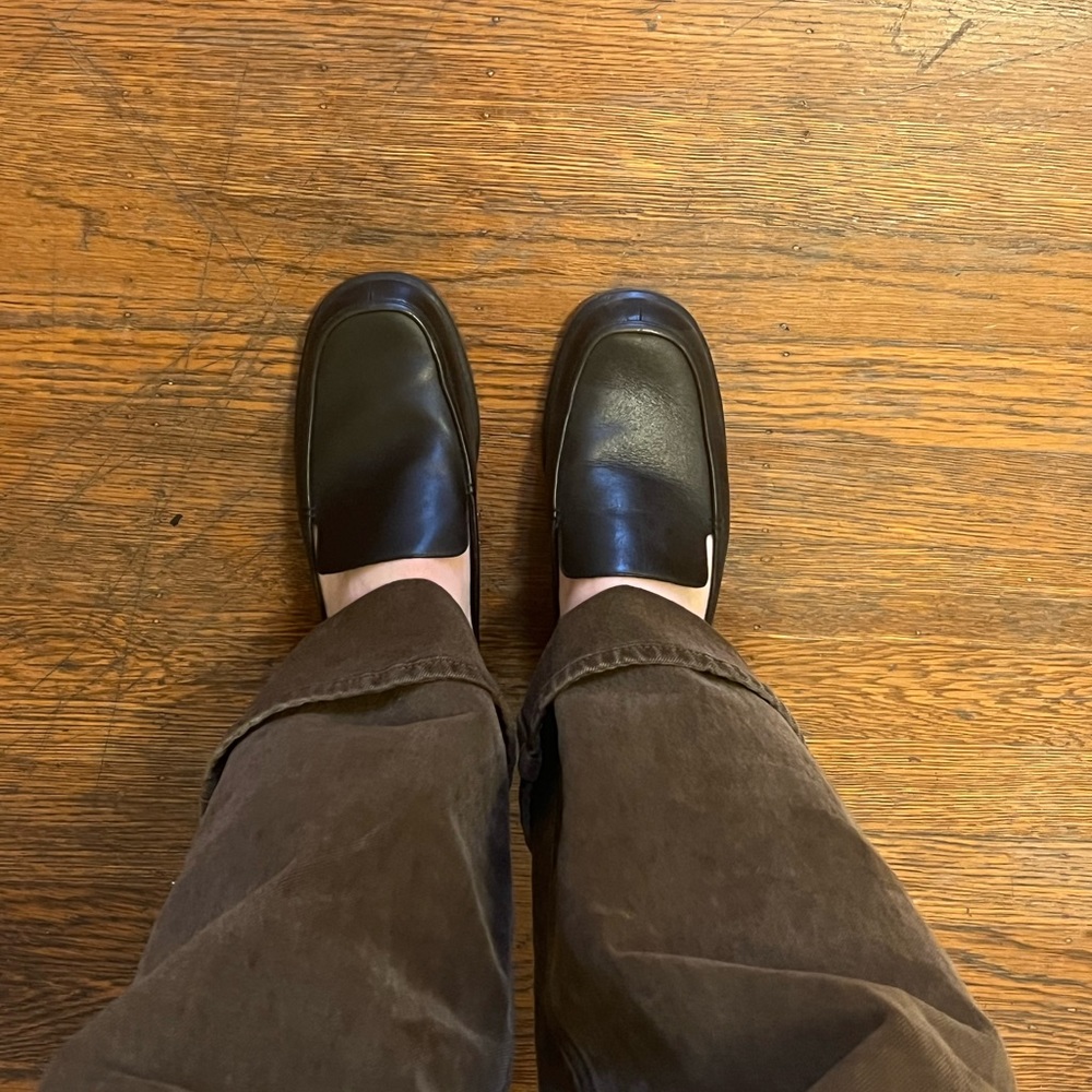 Black flat mules